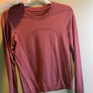 Lululemon swiftly breathe long sleeve